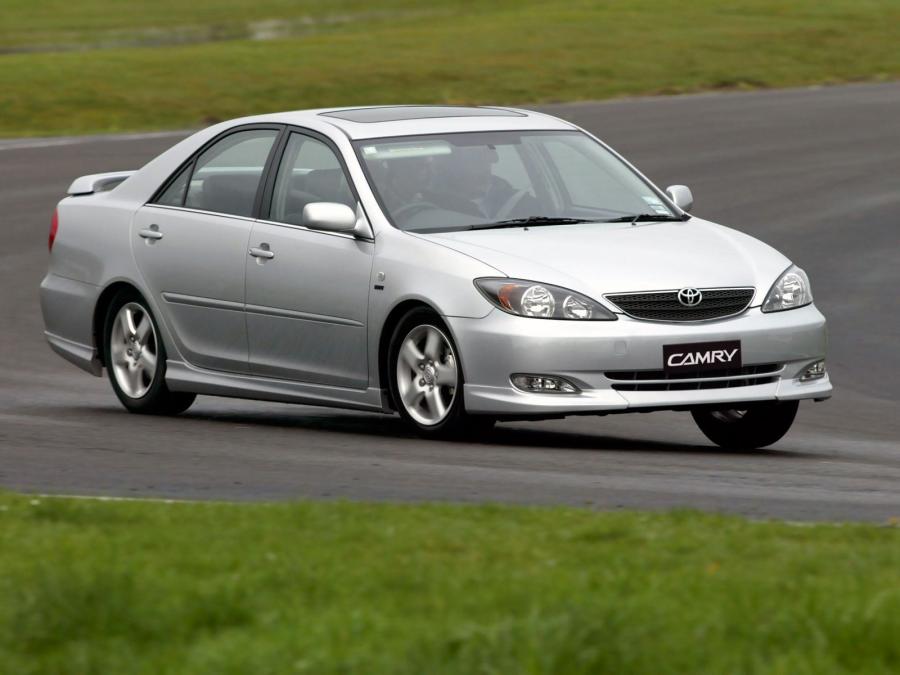  Toyota Camry Sportivo 2002 года  (фото 7 из 8)